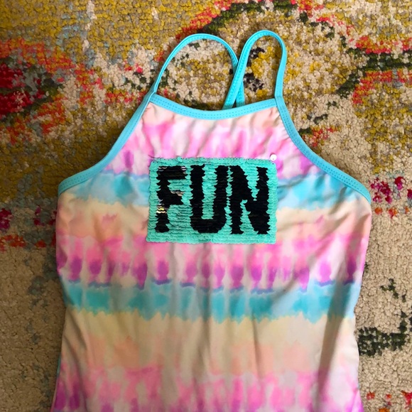 🧜🏼♀️3 for $15 item!🧜🏼♀️ swimsuit - Picture 2 of 4